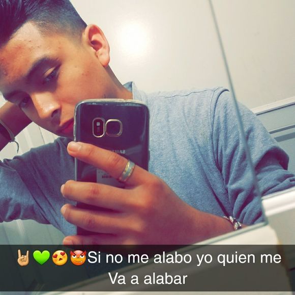 Meet your Posher, Kèvin - Picture 1 of 1